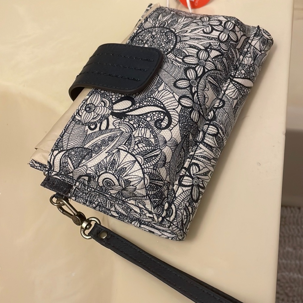 Sakroots Wallet